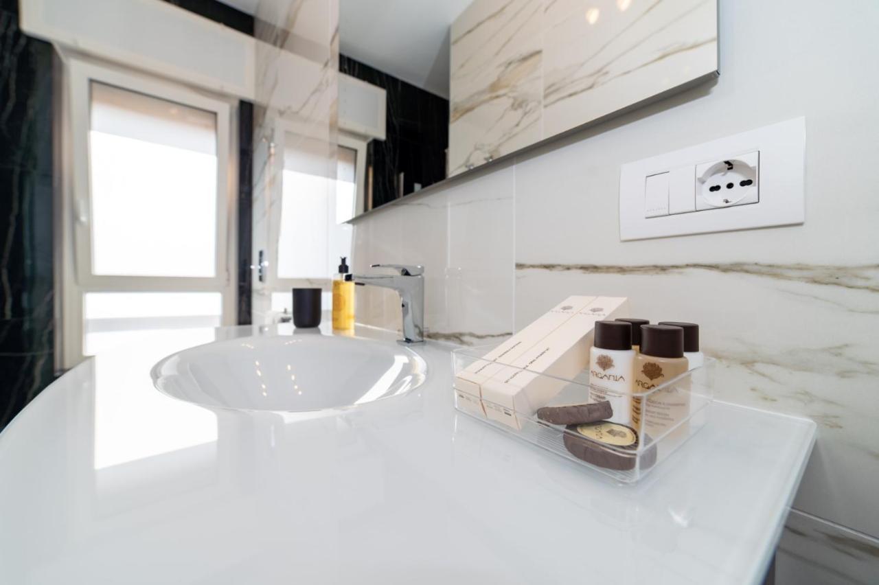 בארי Les Suites Di Adi Apt מראה חיצוני תמונה